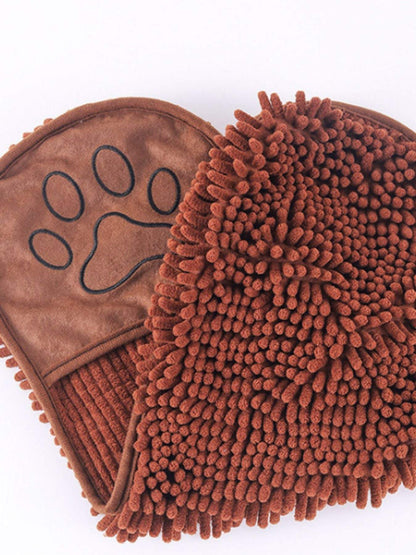 Super-absorbent paw print pet bath towel