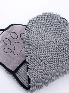 Super-absorbent paw print pet towel for drying pets