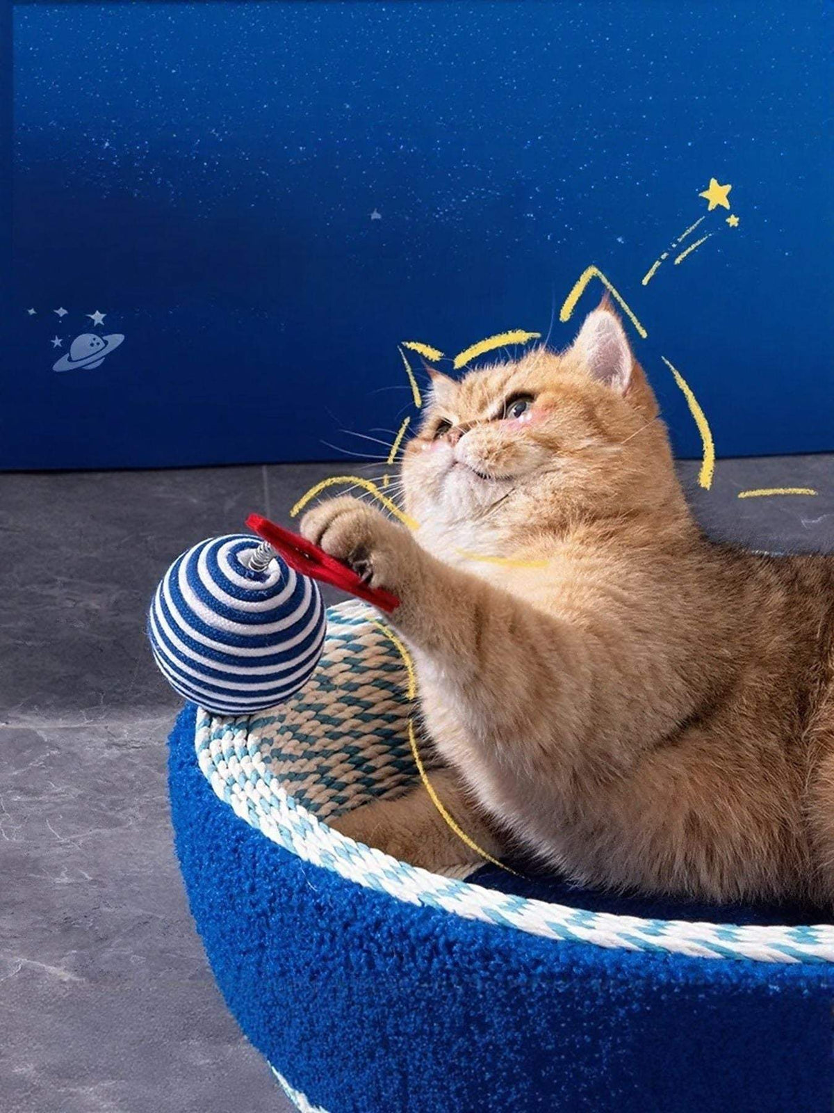 Round cat scratching post with cozy nest bed