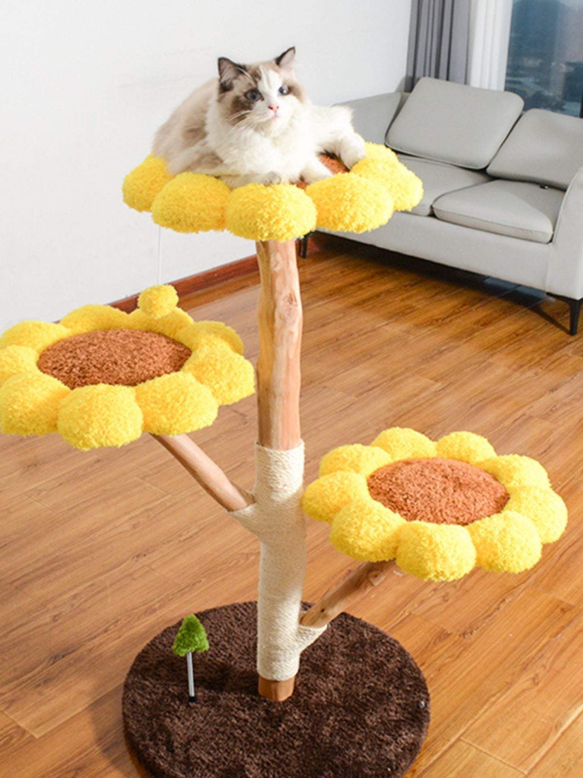 Sunflower multi-level cat tree with climbing and scratching areas