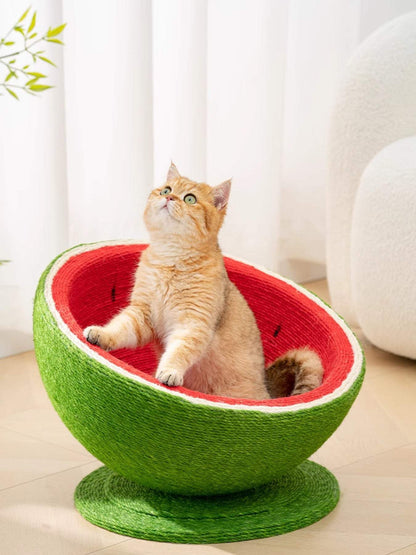Watermelon-shaped cat scratching post and nest made of sisal